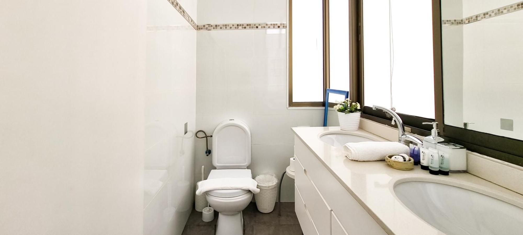 Bnb Israel Apartments - Harav Kook Lilas 텔아비브 외부 사진